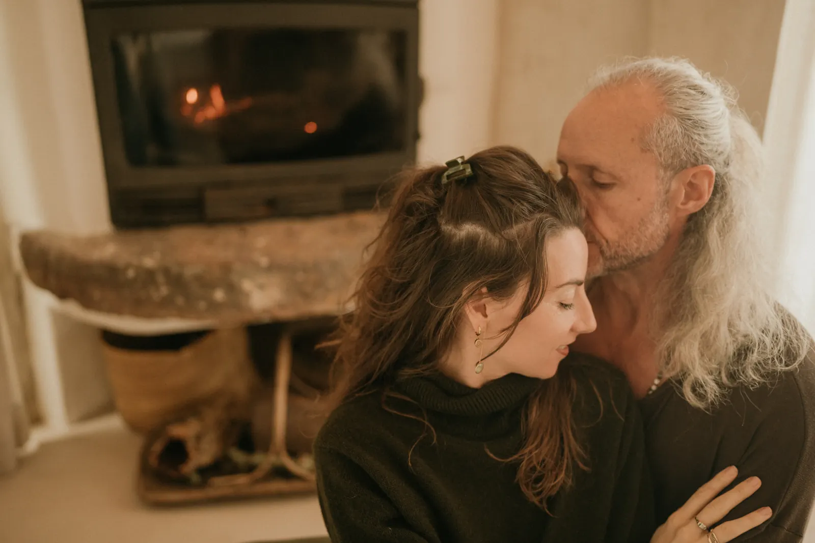 Steve and Amanda by the fire