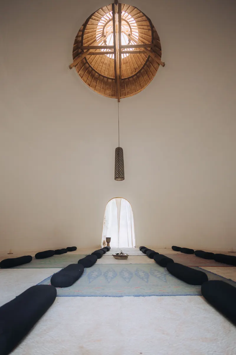 The empty temple before the men arrive